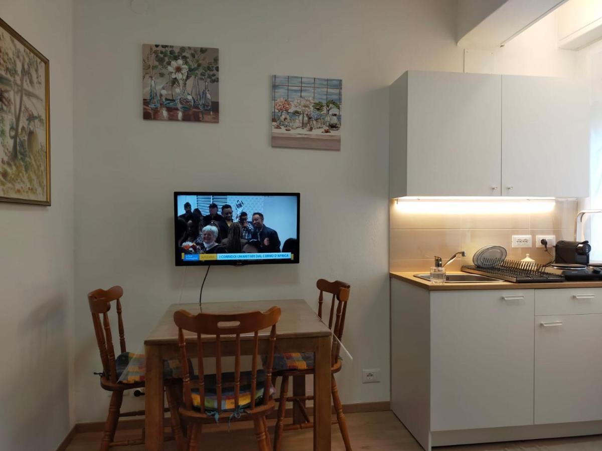 ונטימיגליה Mimma E Mario Apartment מראה חיצוני תמונה